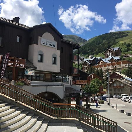 Travelski Home Classic - Residence La Muzelle Ле дез Альп Экстерьер фото