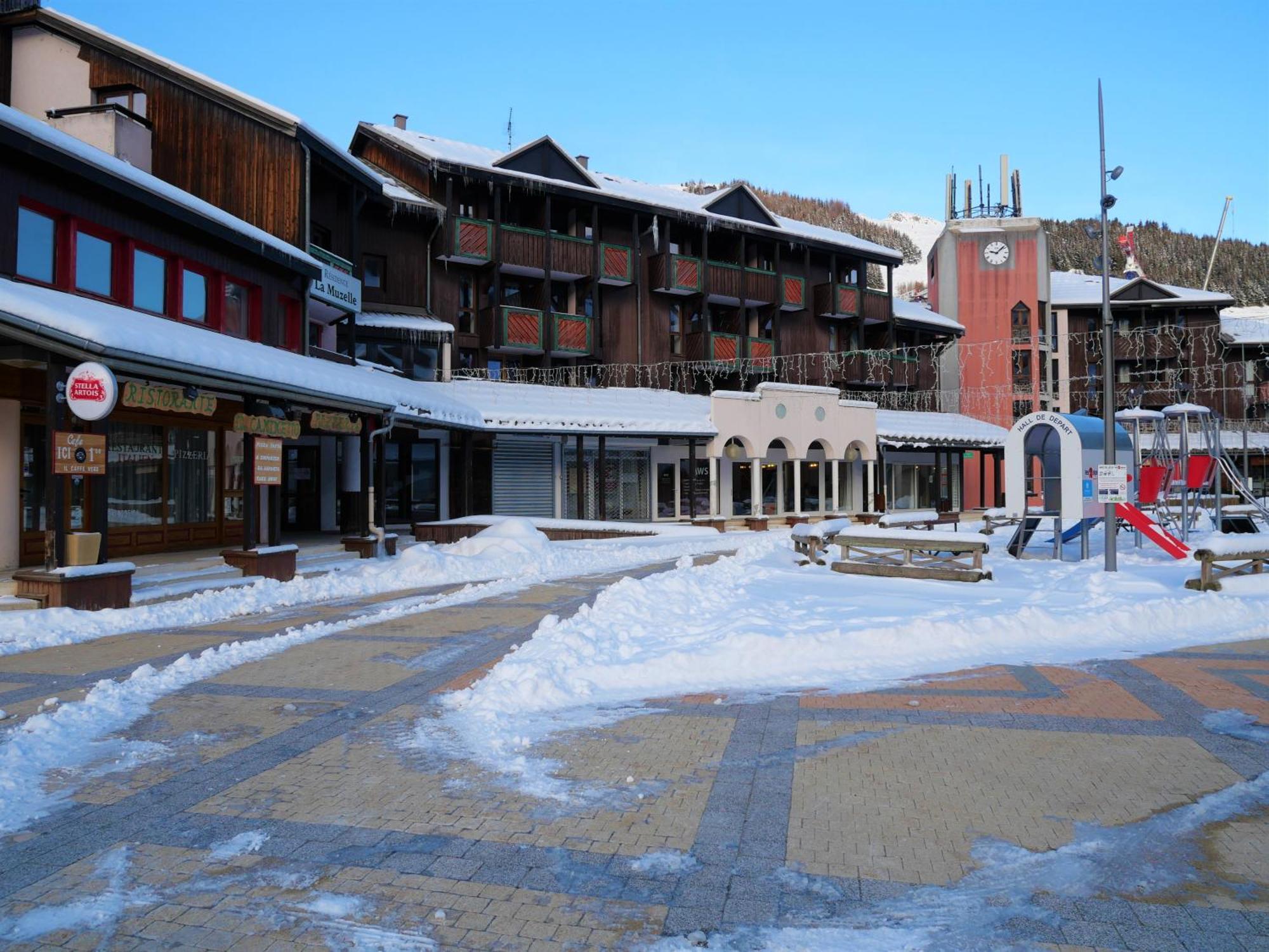 Travelski Home Classic - Residence La Muzelle Ле дез Альп Экстерьер фото
